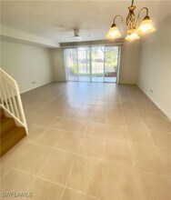 5549 Cove Cir in Naples, FL - Building Photo - Building Photo