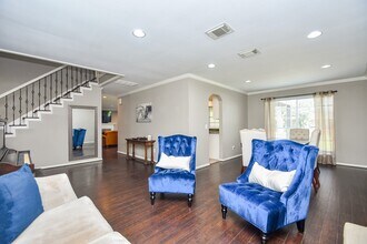 7318 River Garden Dr in Houston, TX - Building Photo - Building Photo