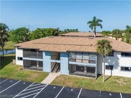 17426 Birchwood Ln in Ft. Myers, FL - Building Photo - Building Photo