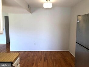 7763 New Providence Dr, Unit 50 in Falls Church, VA - Building Photo - Building Photo