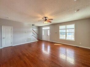 4420 Battle Forest Rd in Hope Mills, NC - Building Photo - Building Photo