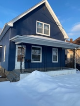 228 Wilson Ave SW in Cedar Rapids, IA - Building Photo - Building Photo