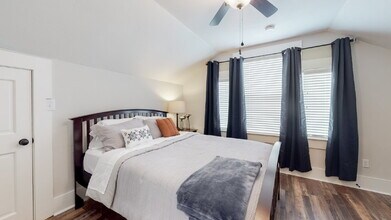 430 Lawton Ave in Savannah, GA - Building Photo - Building Photo