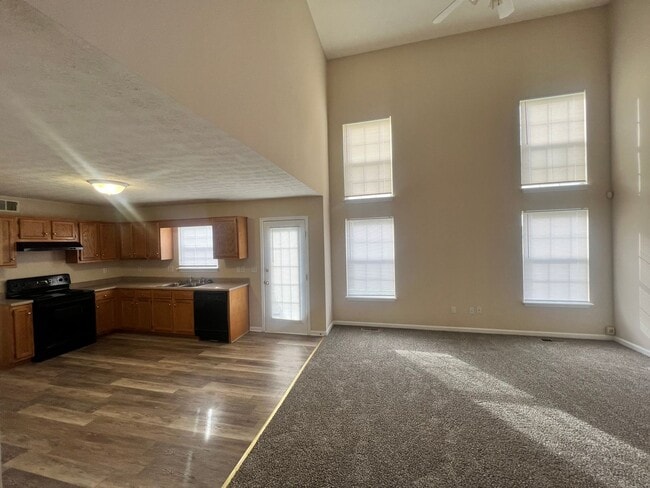 10603 Waycross Ave in Louisville, KY - Building Photo - Building Photo