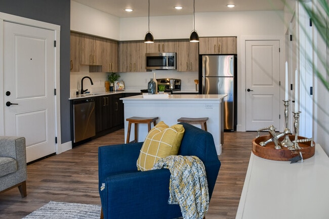 Lakeview Apartments