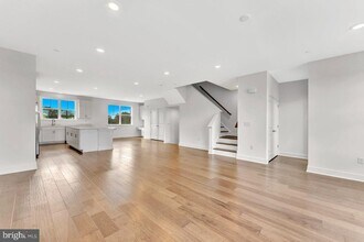 118 Martha Brokaw Wy in Ewing Township, NJ - Building Photo - Building Photo