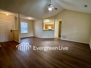 100 Aleron Ct in Raeford, NC - Building Photo - Building Photo