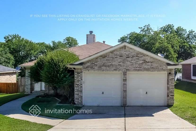 10714 Estelle Cir in Montgomery, TX - Building Photo