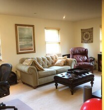 38C Sandra Cir, Unit C2 in Westfield, NJ - Foto de edificio - Building Photo