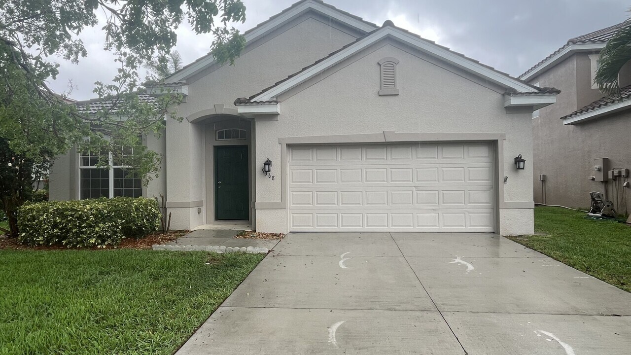 9368 Via San Giovani St in Ft. Myers, FL - Building Photo