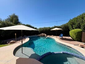 3068 N 83rd Pl in Scottsdale, AZ - Building Photo
