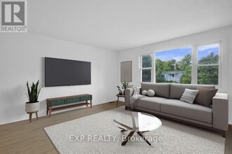 14 Lazy Nol Ct in Ottawa, ON - Building Photo - Building Photo