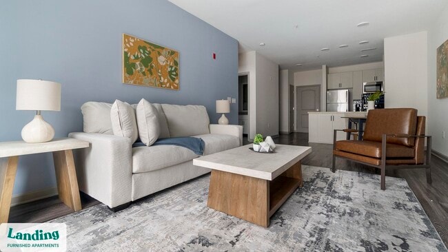 900 E Six Forks Rd in Raleigh, NC - Building Photo - Building Photo