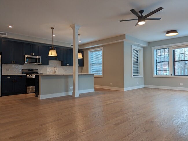 4409 N Seeley Ave, Unit 1a in Chicago, IL - Building Photo - Building Photo