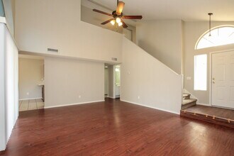 3630 W Escuda Dr in Glendale, AZ - Building Photo - Building Photo