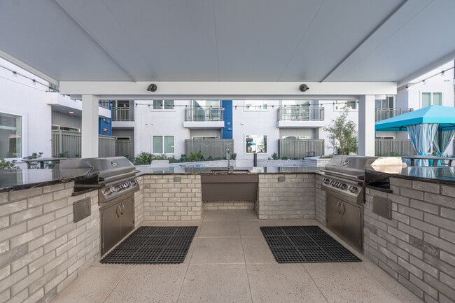 Aura Vegas Apartments