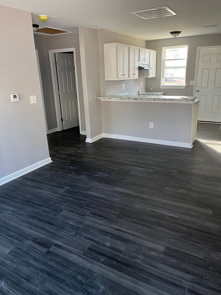 College Court Apartments in Wilson, NC