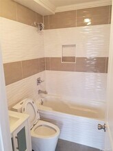 10450 164th St-Unit -1st Fl in Queens, NY - Building Photo - Building Photo