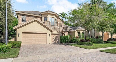 10513 Versailles Blvd in Wellington, FL - Foto de edificio - Building Photo