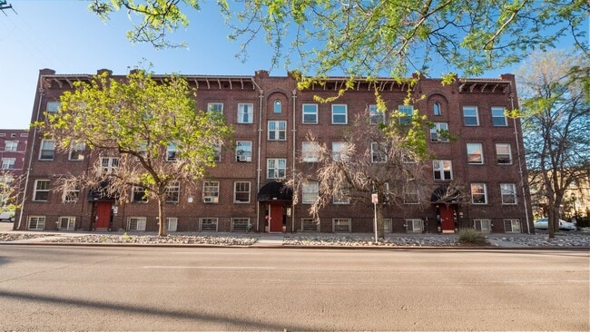 541 E 14th Ave, Unit 5 in Denver, CO - Foto de edificio - Building Photo