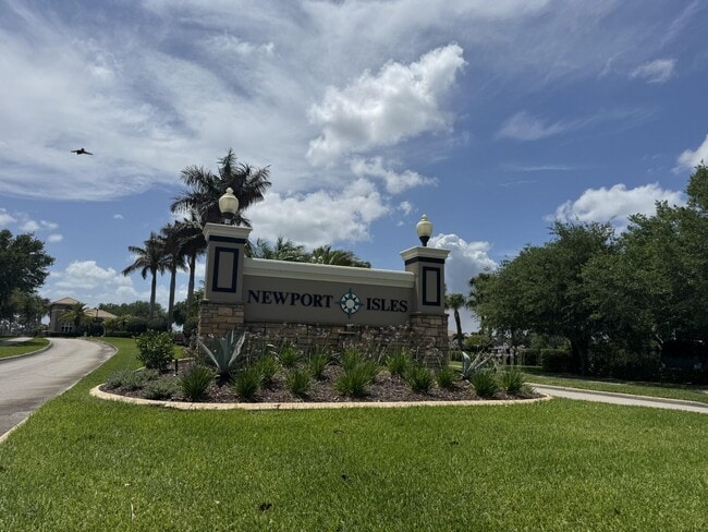 property at 1804 SW Jamesport Dr