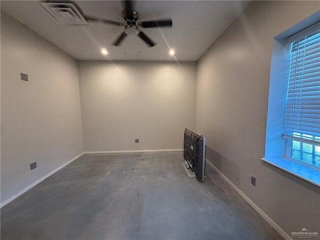 13 Jackson Ave in Harlingen, TX - Building Photo - Building Photo