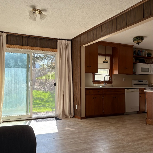 8509 Stanley Ave S in Bloomington, MN - Building Photo - Building Photo