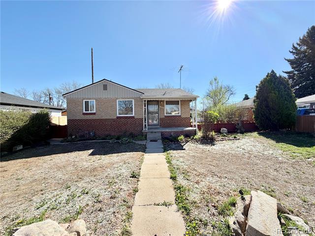 property at 1320 Holly St