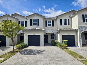 1332 SE 26th Ter in Homestead, FL - Building Photo - Building Photo