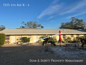 7035 4th Ave N in St. Petersburg, FL - Building Photo - Building Photo