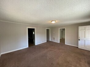 502 S Gray St in Gastonia, NC - Building Photo - Building Photo