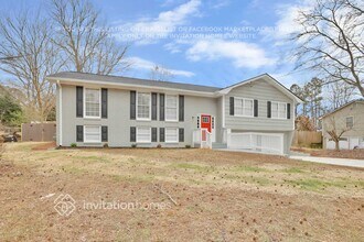 2082 Cezar Dr in Kennesaw, GA - Building Photo - Building Photo