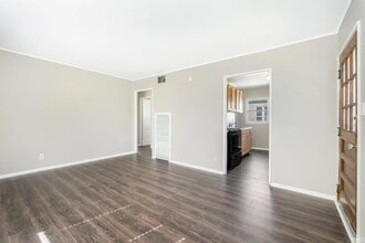 2606 Lynn Ave in Fort Wayne, IN - Building Photo - Building Photo