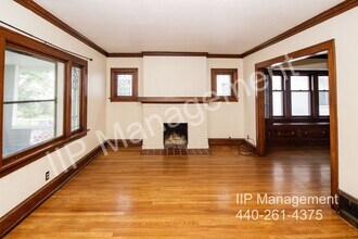 2671 E 130th St in Cleveland, OH - Building Photo - Building Photo