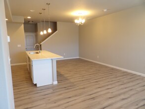 912 Petra Heights in Colorado Springs, CO - Building Photo - Building Photo