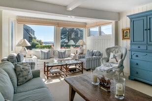 281 Beach Ave in Kennebunk, ME - Building Photo