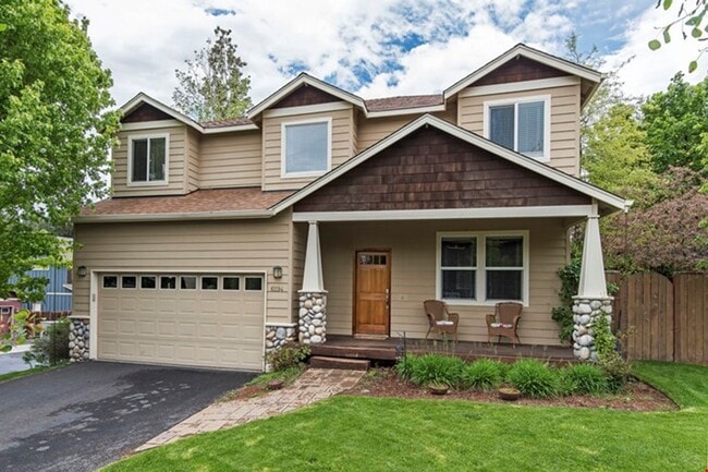 property at 61194 SW Sleepy Ct