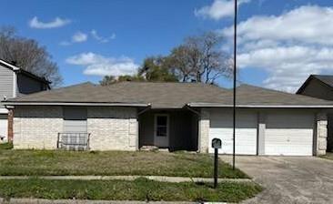 4826 Lost Lake Ln in Spring, TX - Foto de edificio