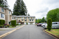 18280 NE 98th Plz in Redmond, WA - Foto de edificio - Building Photo