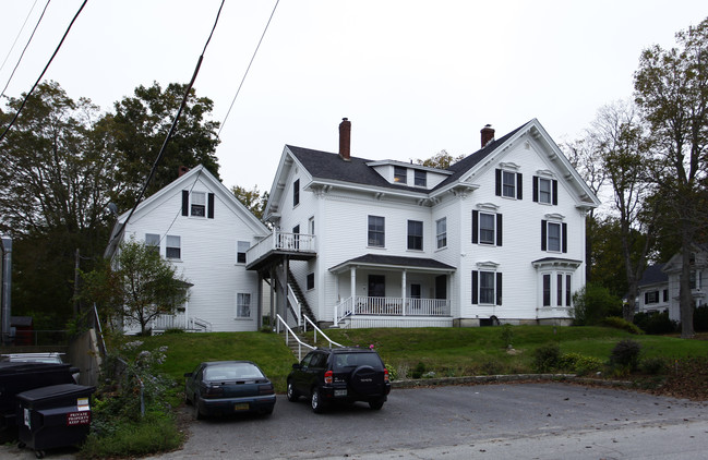 1 High St in Brunswick, ME - Foto de edificio - Building Photo