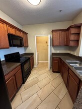 5609 Legacy Crescent Pl in Riverview, FL - Building Photo - Building Photo