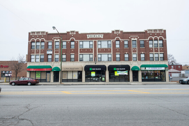 8109 S Ashland Ave in Chicago, IL - Foto de edificio - Building Photo