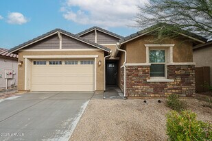 2068 W Sierra Sunset Trail in Phoenix, AZ - Building Photo