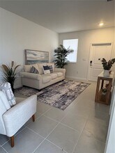 2409 SE 28th St in Homestead, FL - Building Photo - Building Photo