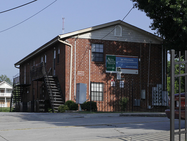 Rosa Burney Manor in Atlanta, GA - Foto de edificio - Building Photo