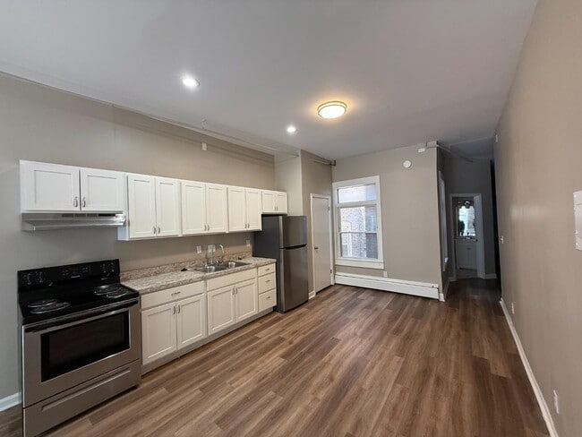 property at 1705 Sycamore St