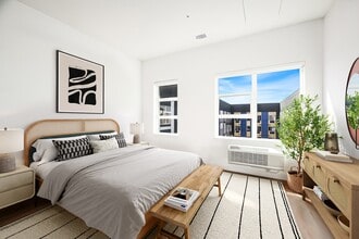 Alta Norra in Shoreline, WA - Building Photo - Building Photo