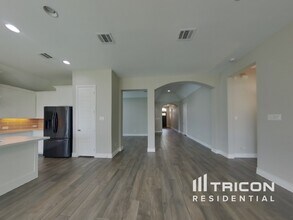 843 Knoxbridge Rd in Forney, TX - Foto de edificio - Building Photo