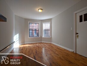 4409 N Wolcott Ave in Chicago, IL - Foto de edificio - Building Photo