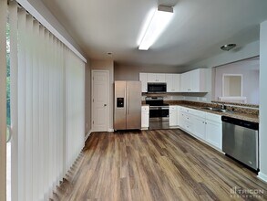 9835 Veronica Dr in Charlotte, NC - Building Photo - Building Photo
